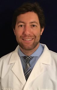 Ricardo Nosé, oftalmologista, Especialista em Cornea e doenças externas oculares pela Unifesp/EPM Assistente do setor de catarata da Santa Casa de São Paulo